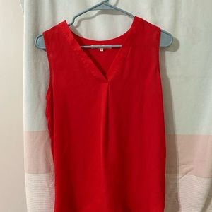 Women’s sleeveless top